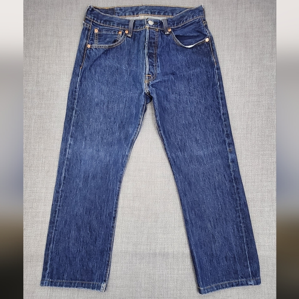 Levis 501 Hemmed Medium Wash Denim Jeans. 32 × 26